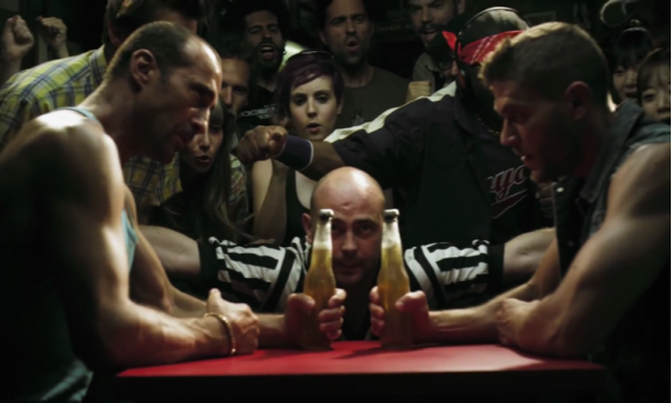 Beer Chilsner armpje drukken